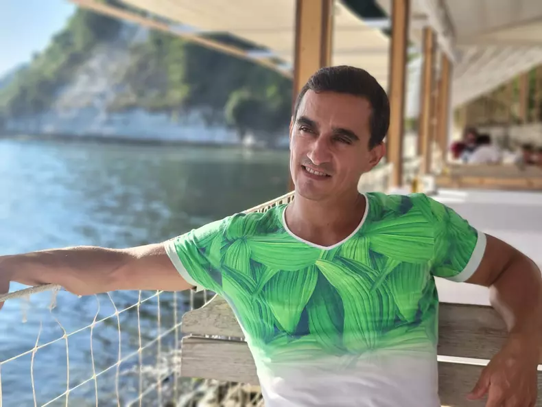 cate-kilograme-a-slabit-Marian-Dragulescu-la-Survivor-8