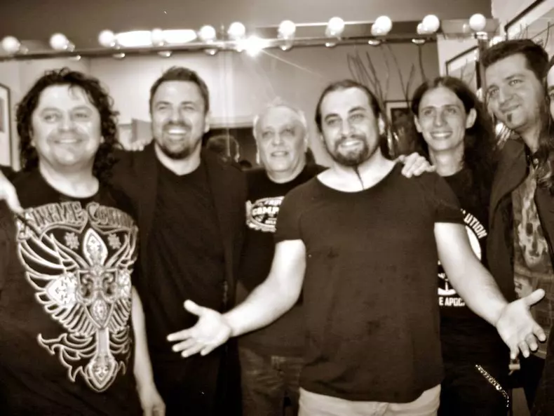 11255217_851624058208308_8364377536272609176_n