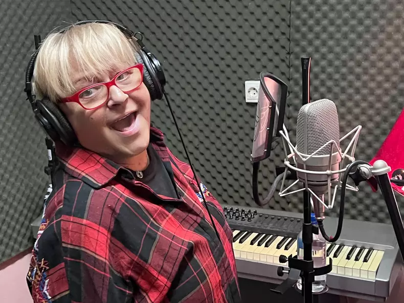 Mirabela Dauer studio