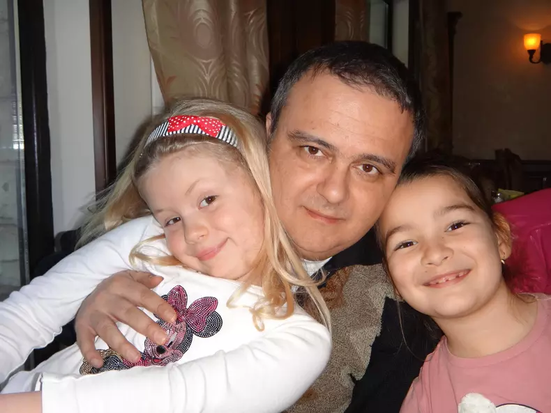 841288_550273604990505_1187323742_o