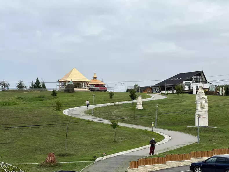 George-Simion-si-Ilinca-Munteanu-sa-u-casatorit-civil-2