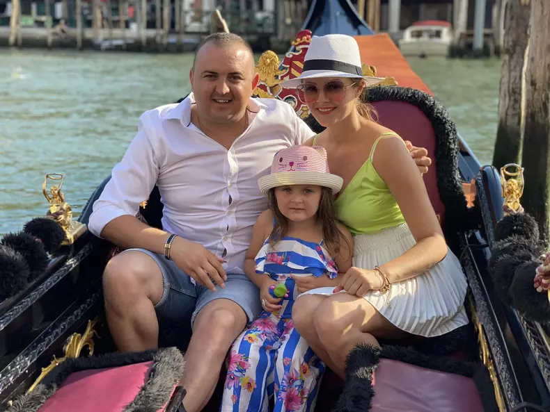 amalia-ursu-si-vasilica-ceterasu-9