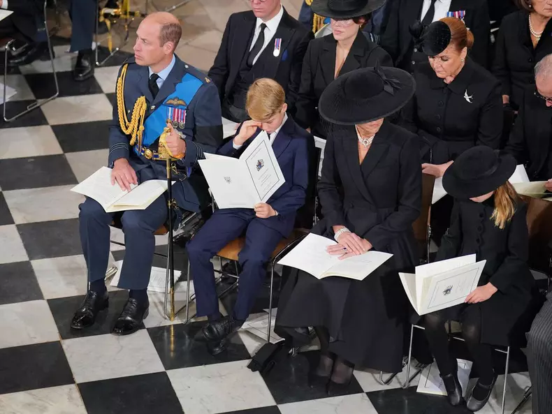 george nepotul reginei