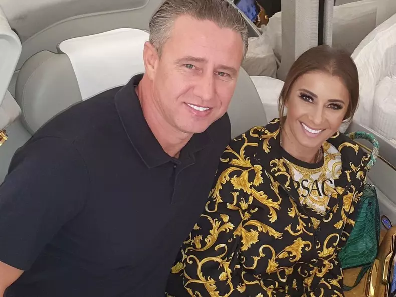 reghe si fosta sotie