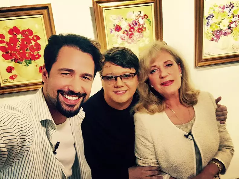 13427987_896879803772370_1358944589732771297_n