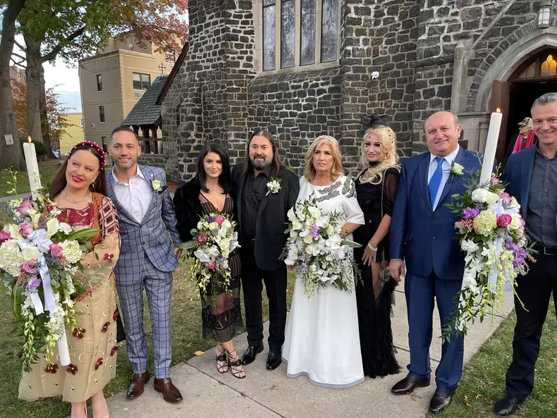 gigi-si-nasii-dar-si-cu-untasii