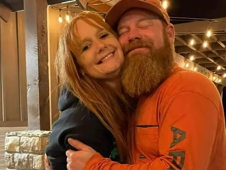 Jake Flint si sotia sa