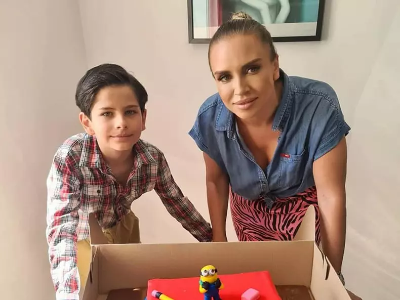 adina-halas-si-serghei