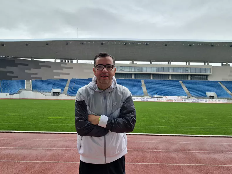 RemasterDirector_5122f8b34