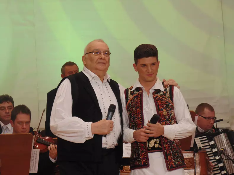 10750336_728739407210380_1322961158658524190_o