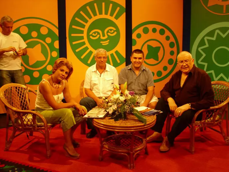 484212_484527238254503_1681153665_n