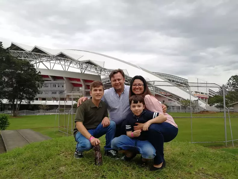 dragos-dolanescu-si-familia-lui-alta