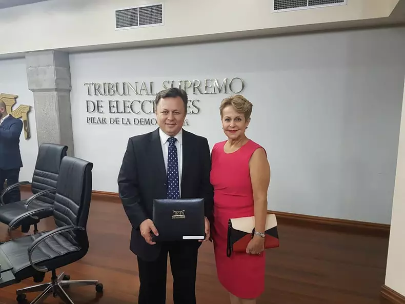 dragos-dolanescu-si-mama-lui