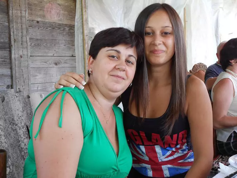 roxana operatii