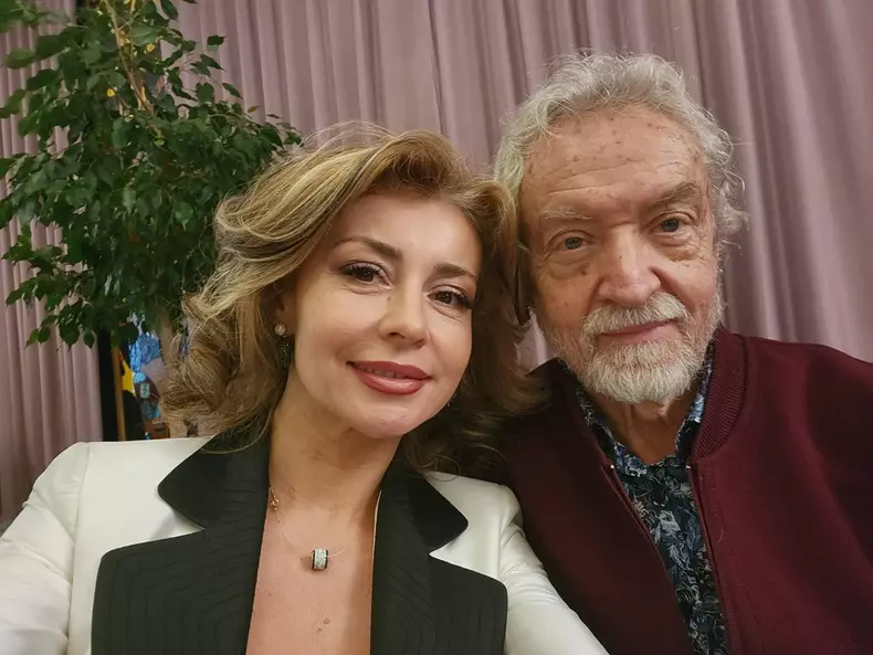 Alexandra si attal ei stefan velniciuc