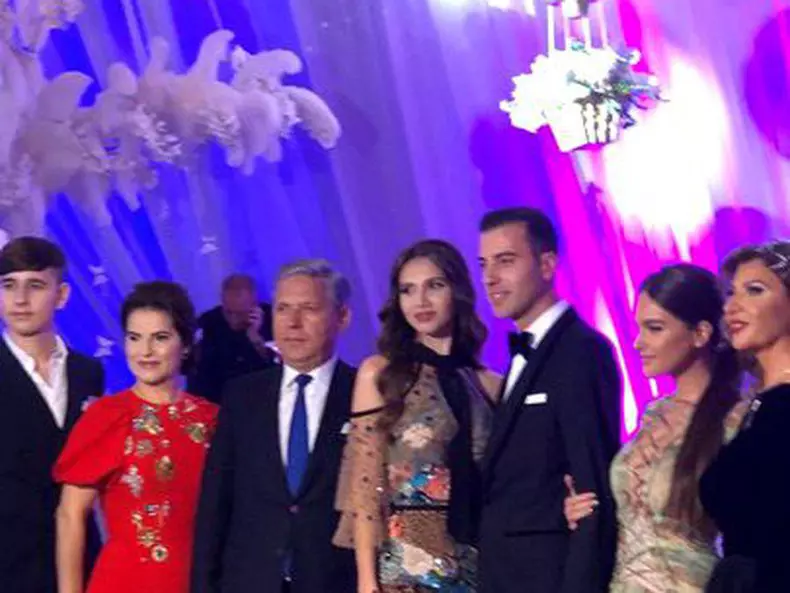 elena-tanase-iubita-ianis-hagi-familie-1