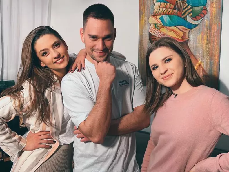 oana-mosneagu-vlad-gherman-cristina-ciobanasu-900x675-1-1