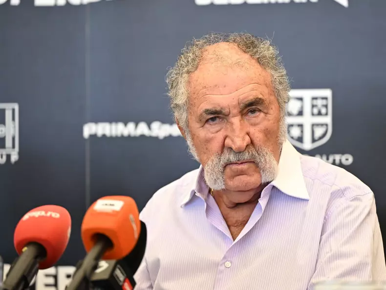 Ion Tiriac participa la conferinta de presa prilejuita de tragerea la sorti din cadrul turneului de tenis Tiriac Open AT
