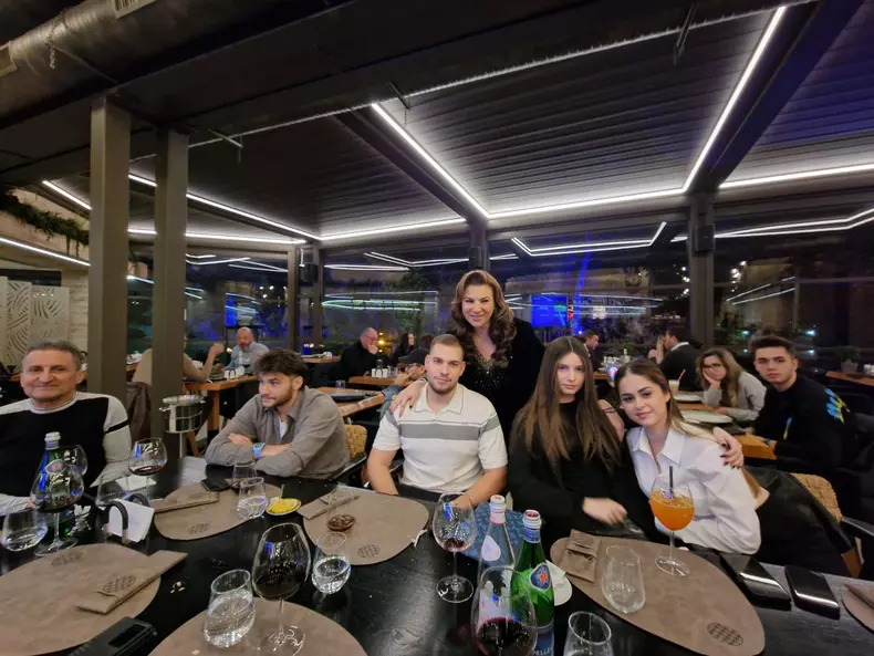 Mihalela-Borcea-ceruta-in-casatorie-