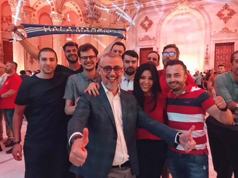 33606504_10156412913904299_3715749020073721856_n