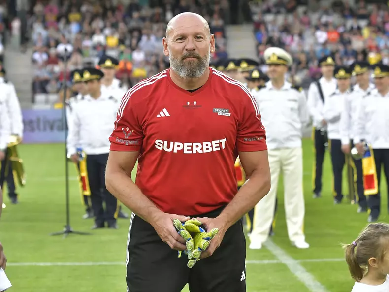 FOTBAL:ALL STARS ROMANIA-GALATASARAY LEGENDS, AMICAL SPORTS FESTIVAL (2.06.2023)