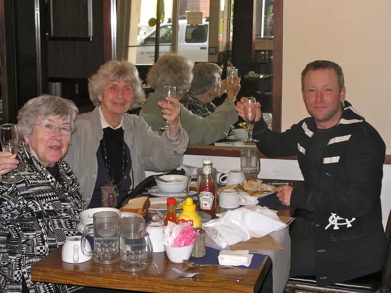 462908702_10220890845541373_3819663786374060039_n