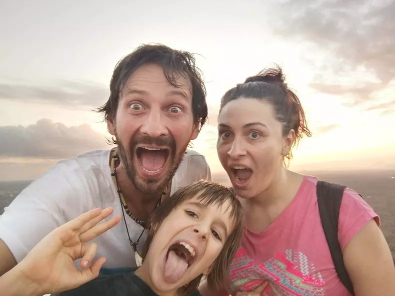 bogdan farcas sotie fiu4