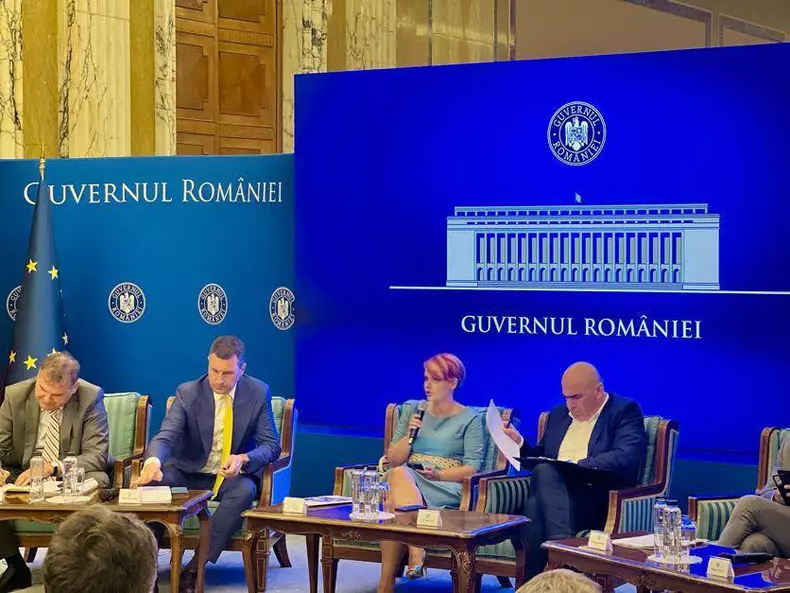 527651097_1269262491534577_86983341907826418_n