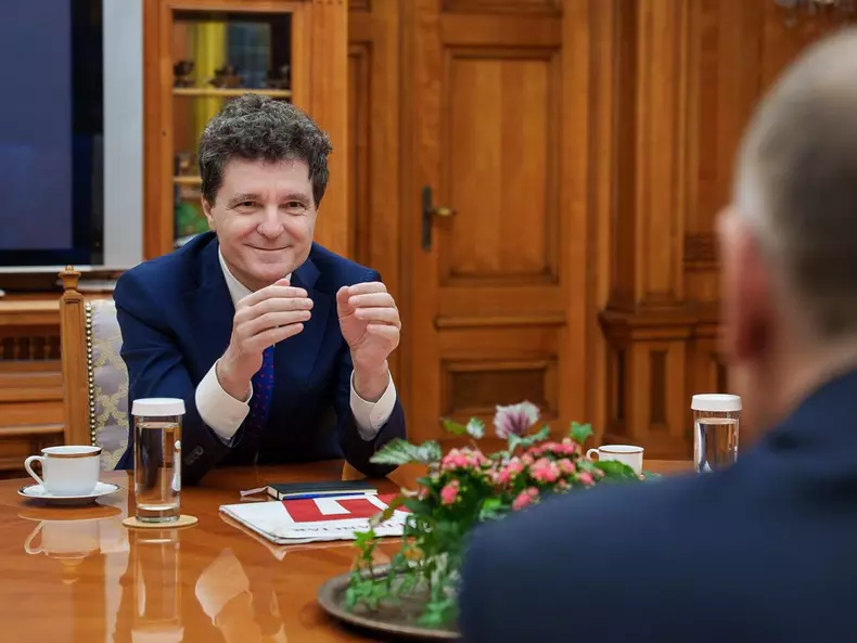 582647689_18163067050385573_8717468943297659901_n