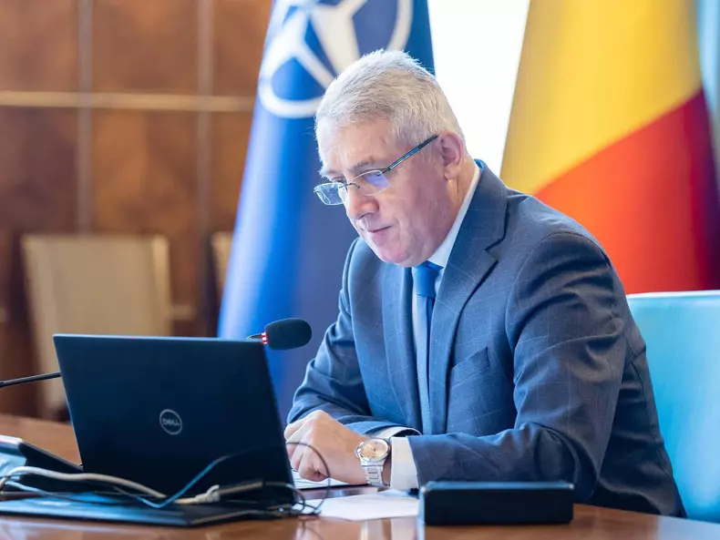 Adrian Tutuianu (3)