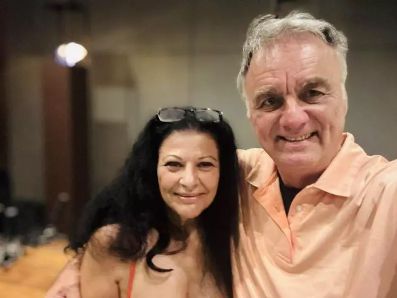 Elena Cârstea sot