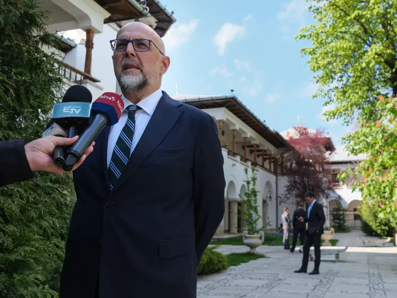 BUCURESTI - COTROCENI - CONSULTARI PARTIDE POLITICE - DECLARATII