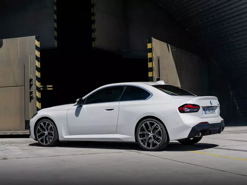BMW-2-Series_Coupe-2022-1600-11