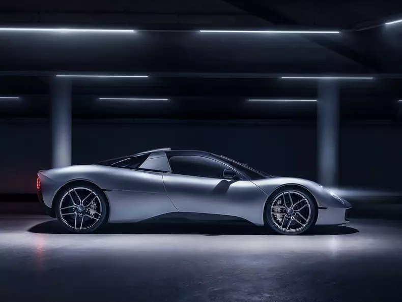 Gordon_Murray-T.33-2024-1600-03