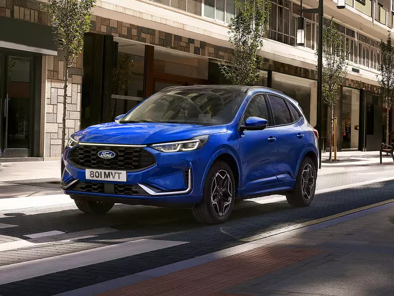 2023_FORD_KUGA_ST-LINE_02