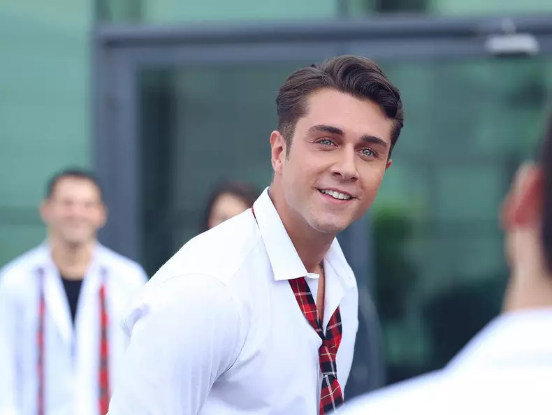 Onur Seyit Yaran a ieșit din serialul „Totul pentru familia mea”  (8)