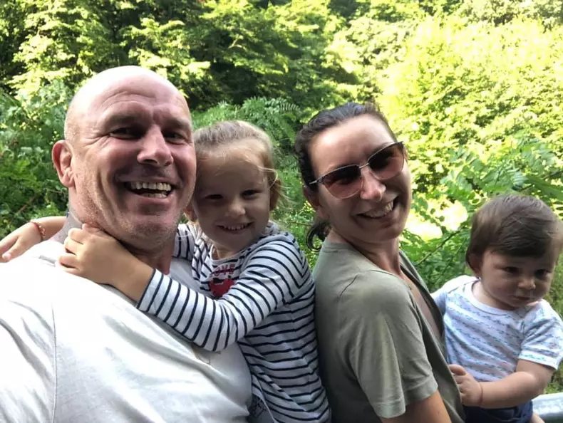 Zmarandescu si familia sa