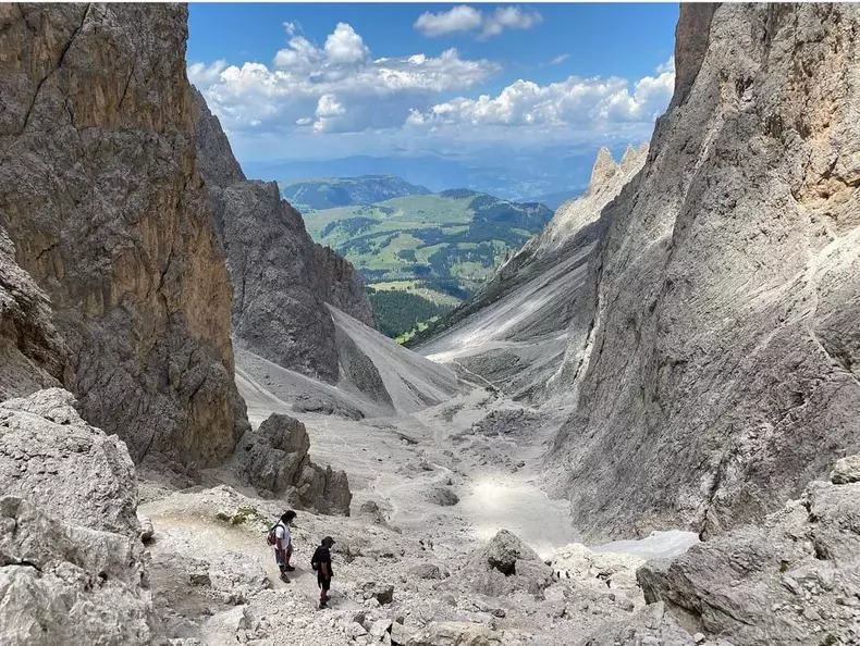 291121527_413749413873937_4852155895732387399_n