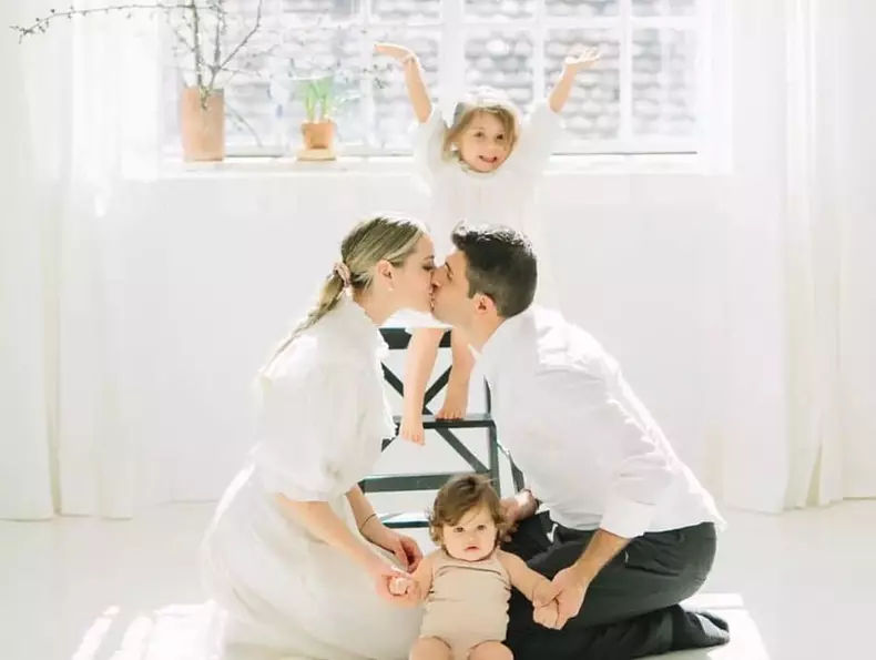 Laura Cosoi și familia, în concediu în Bulgaria. "Acum câțiva ani n-aș fi venit aici!". De ce a ales actrița această destinație acum