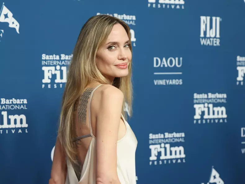 Angelina Jolie