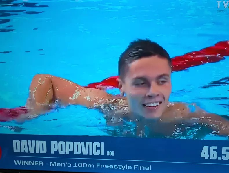 david-popovici-singapore-100mliber-medalia-de-aur (5)