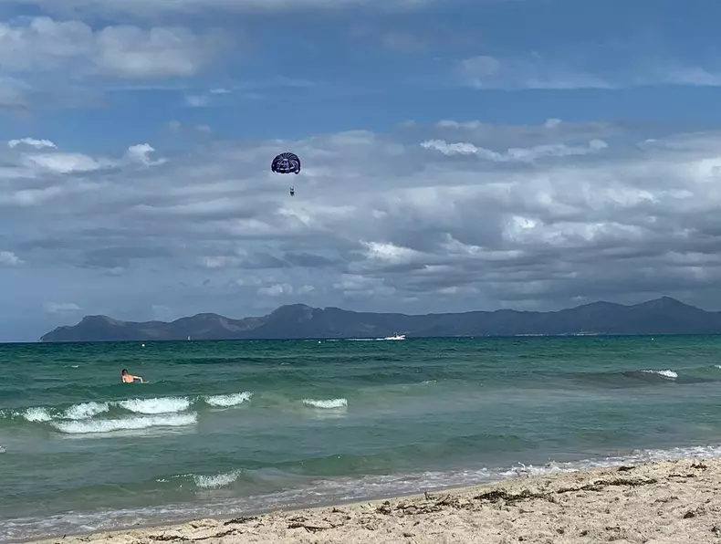 Fotografia îndrăzneață postată de fiica lui Sorin Bontea online. Cum s-a pozat Miruna în vacanța din Spania (3)