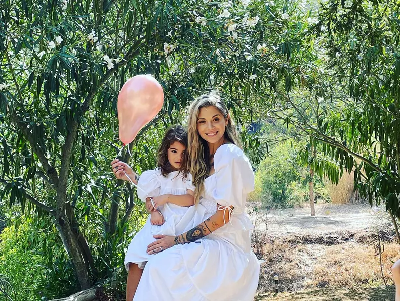 Christina Perri copil fiica