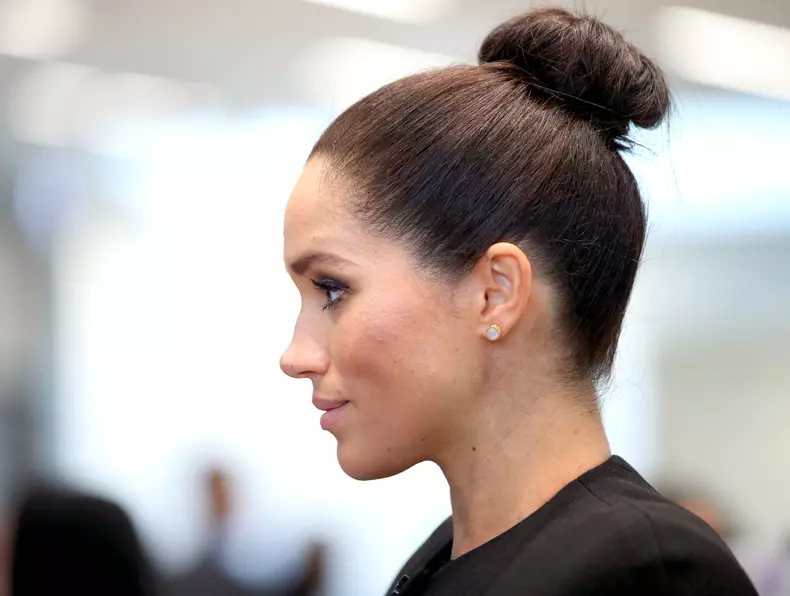 De ce și-a schimbat Meghan Markle coafura
