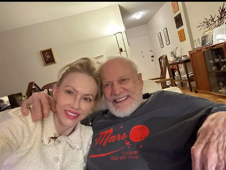 Anca-Faur-sotia-Buzz-Aldrin-a-murit-11
