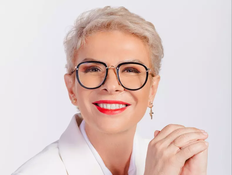 teo-trandafir-kanal-d