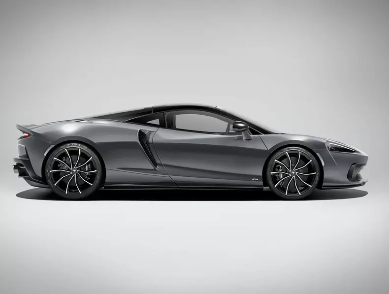 2024 McLaren GTS_06