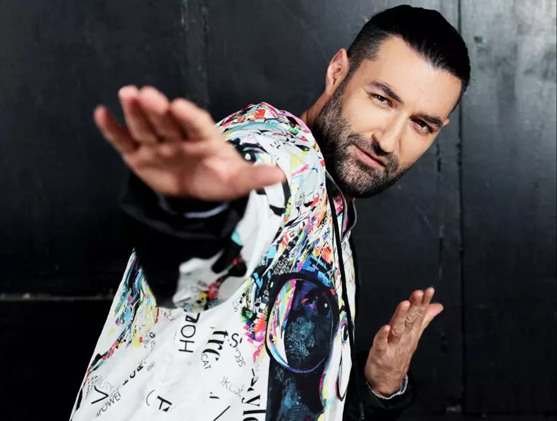 Smiley-7-scaled-e1635497317945-1068x808-1