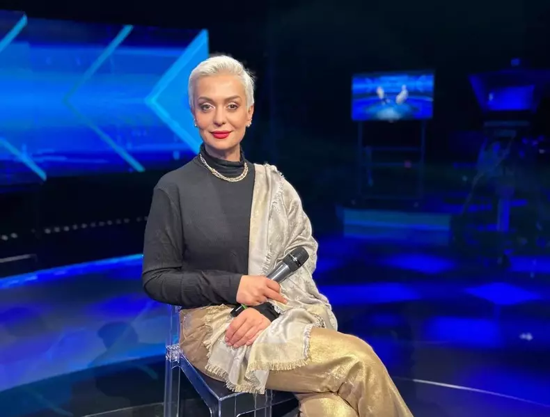 monica anghel a slabit 40 de kilograme