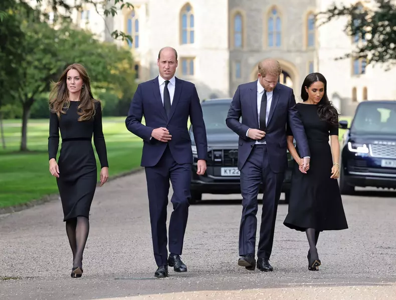 Secretul lui Kate Middleton: de ce ea a reușit să se adapteze vieții regale, iar Meghan Markle a dat greș